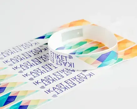 Pulsera Tyvek con etiqueta RFID